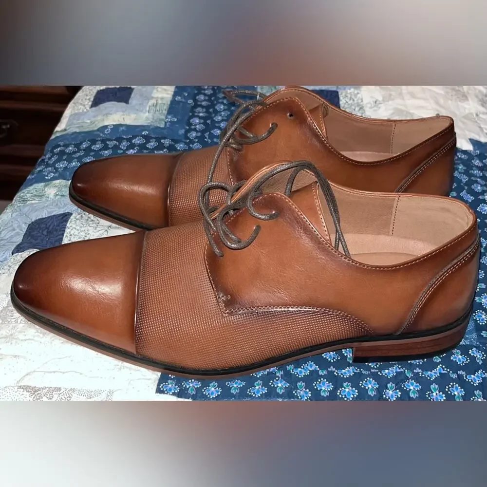 NEW! GUESS Men's Shelly Cap Toe Lace Up Dress Oxfords